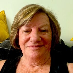 Meet your Posher, Connie